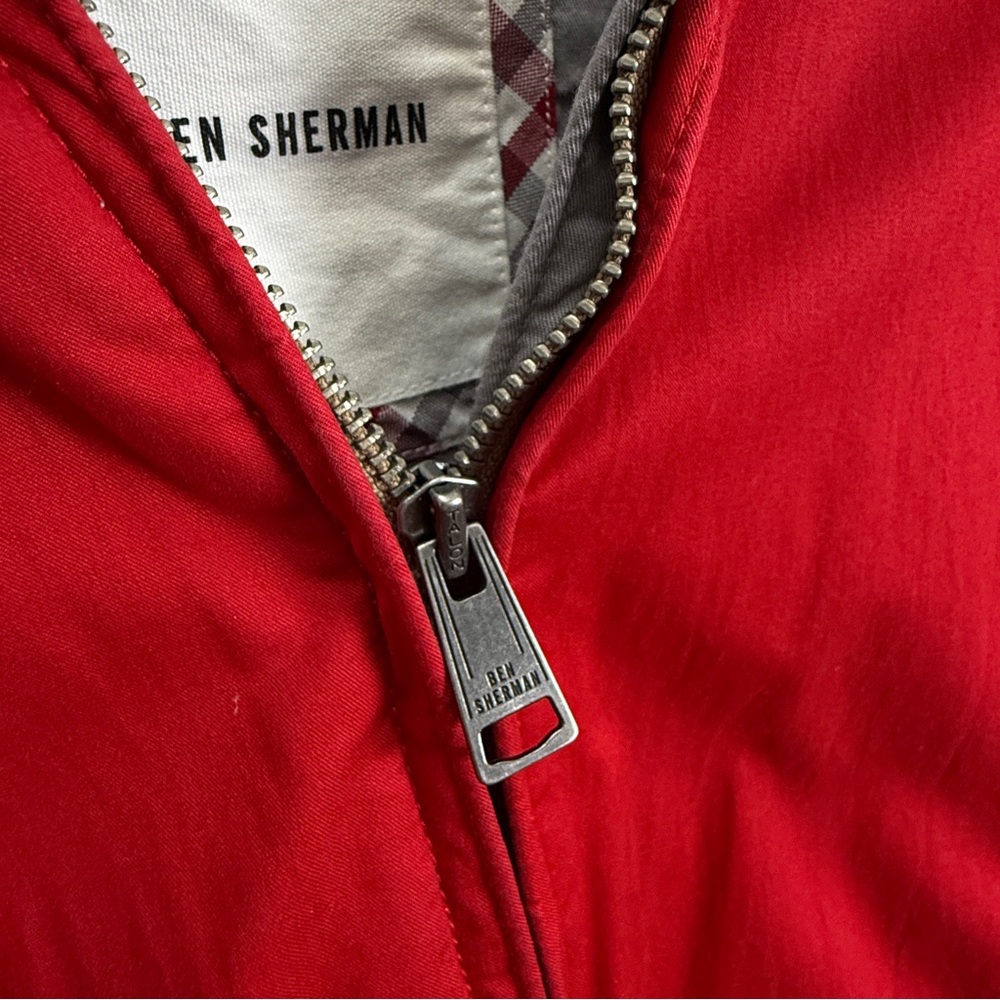 Red and Tan Men's Jacket - Picture 6 of 7